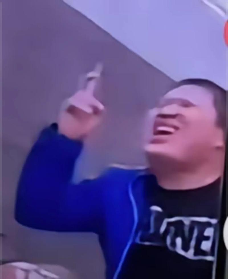 虎哥表情包图片_搞笑网络图片，幽默调侃，使用需注意场合！